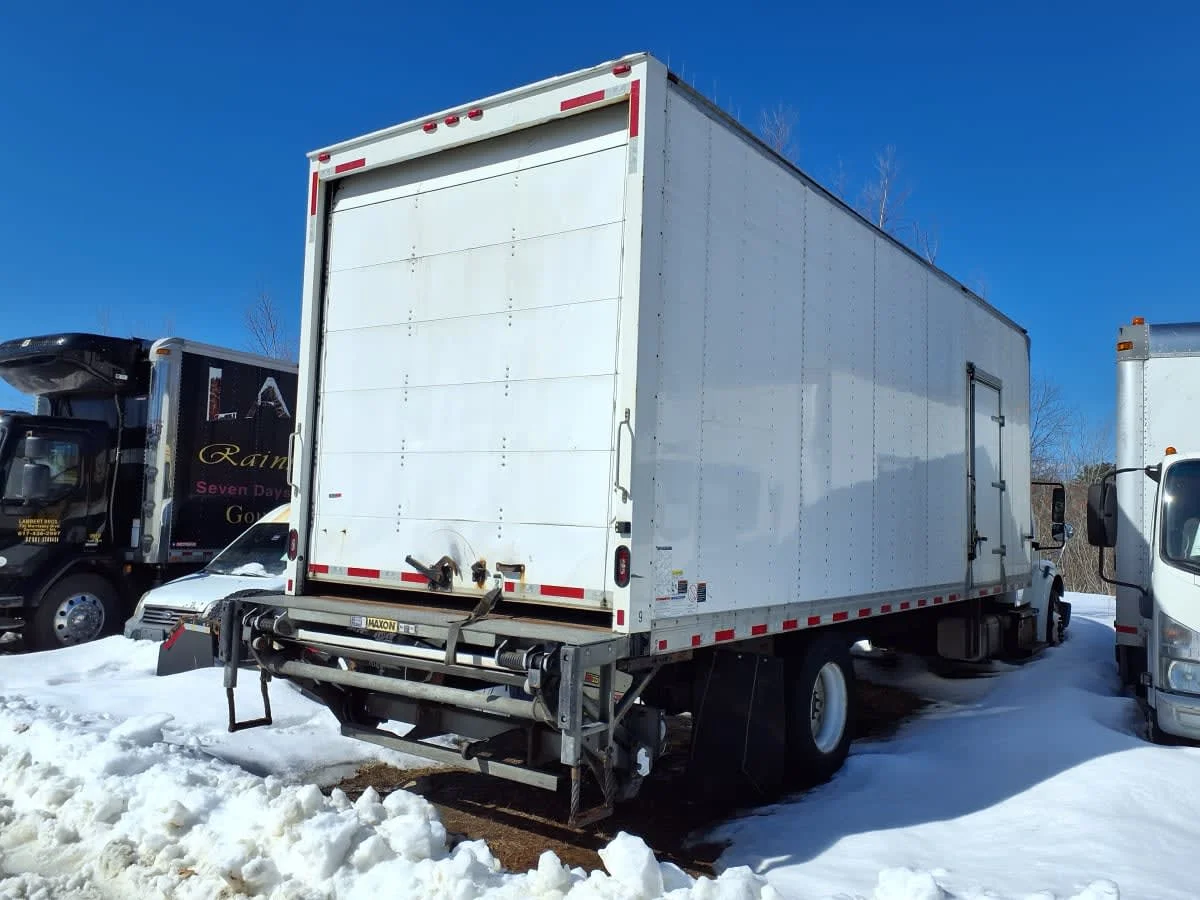 2020 Freightliner M2 106 in Salisbury, MA — photo 4