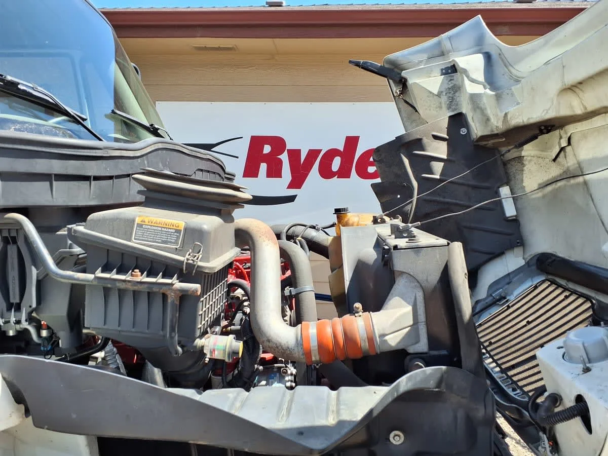 2018 International 4300 in Commerce City, CO — photo 15