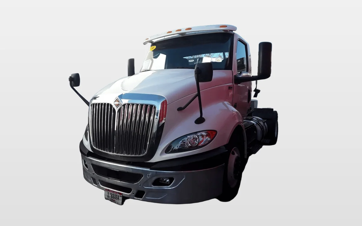 2019 International - image 1