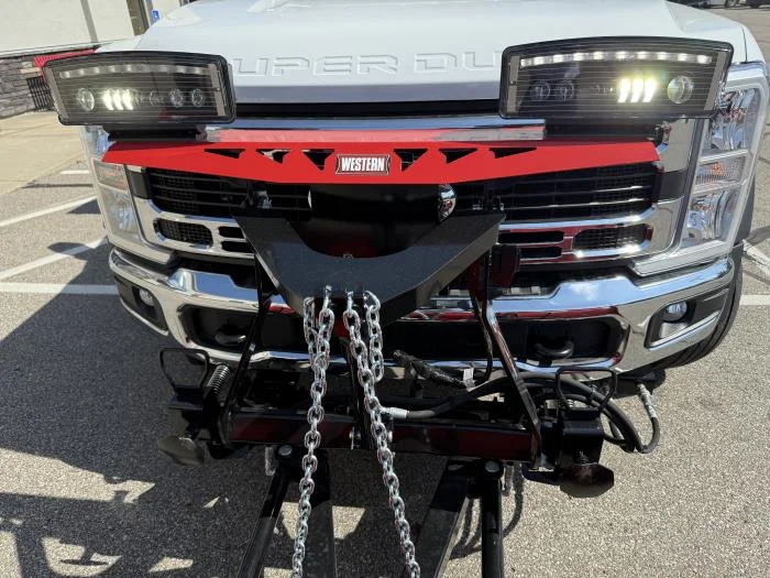 2025 Ford F-600 — photo 16