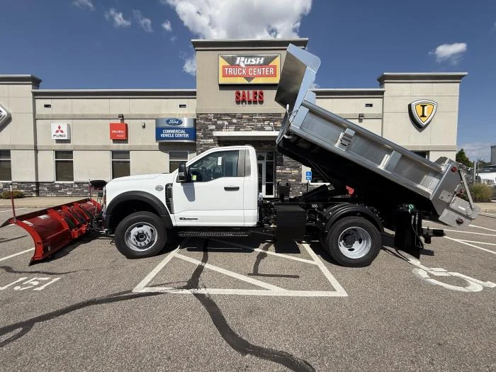 2025 Ford F-600 — photo 31