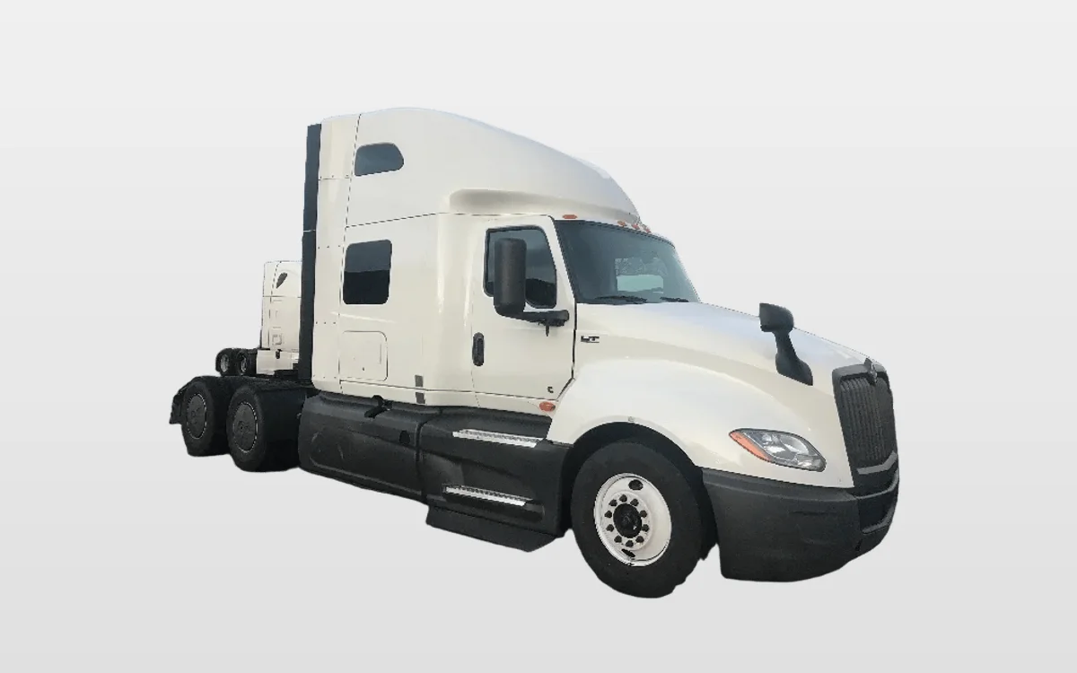 2023 International LT - image 1