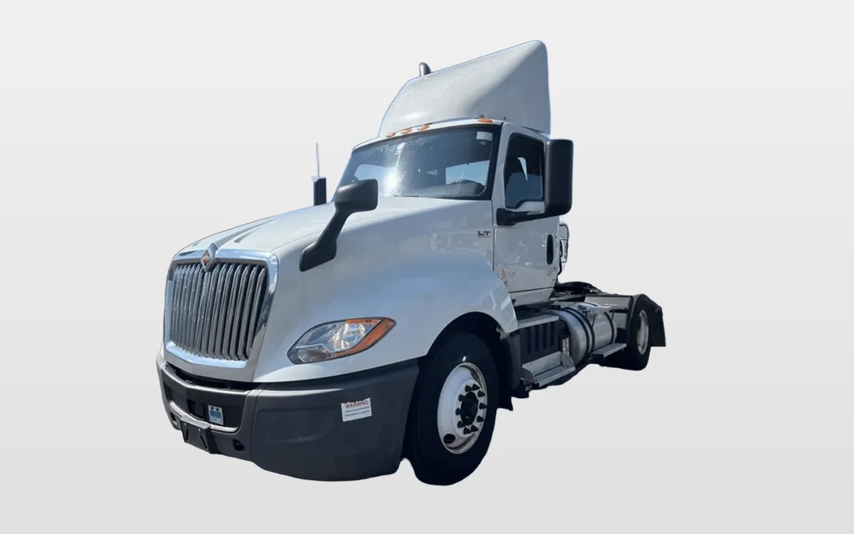 2020 International - image 1