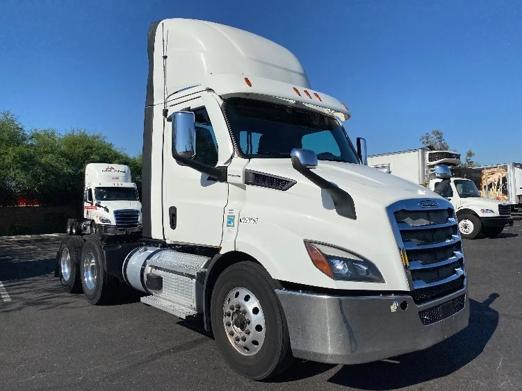 2021 Freightliner Cascadia in Phoenix, AZ