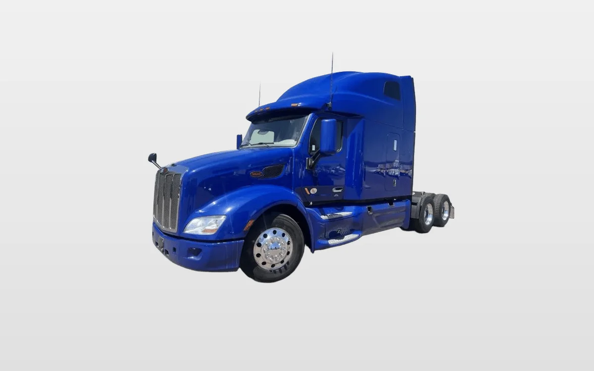 2022 Peterbilt 579 - image 1