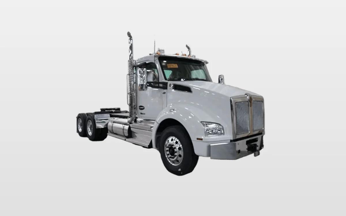 2027 Kenworth T880 - image 1