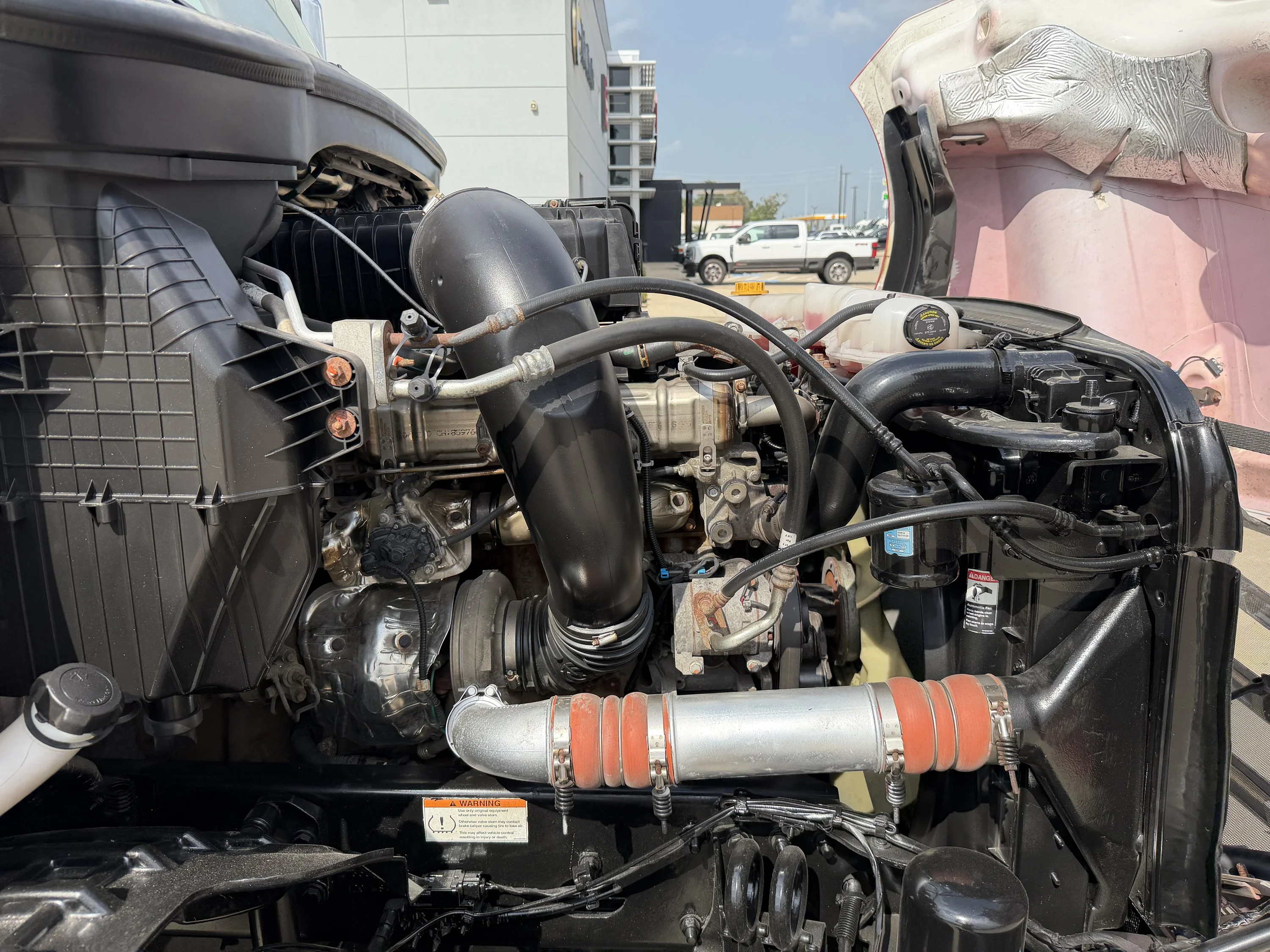 2023 Freightliner Cascadia in Houston, TX — photo 21