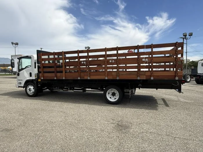 2026 Isuzu NRR - image 9