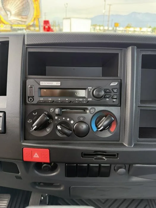2026 Isuzu NRR — photo 13