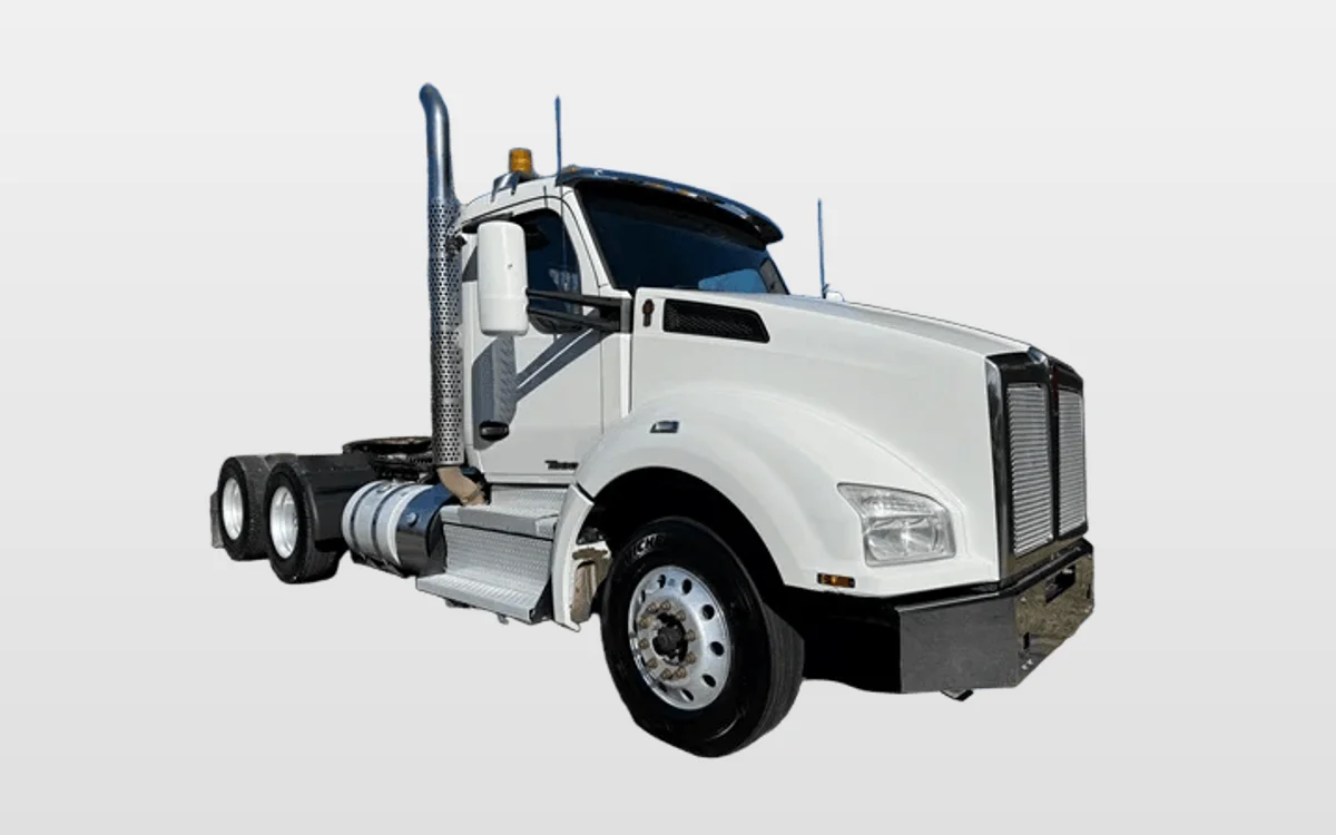 2020 Kenworth T880 - image 1