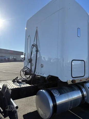 2021 Freightliner 122SD in Jerome, ID — photo 22