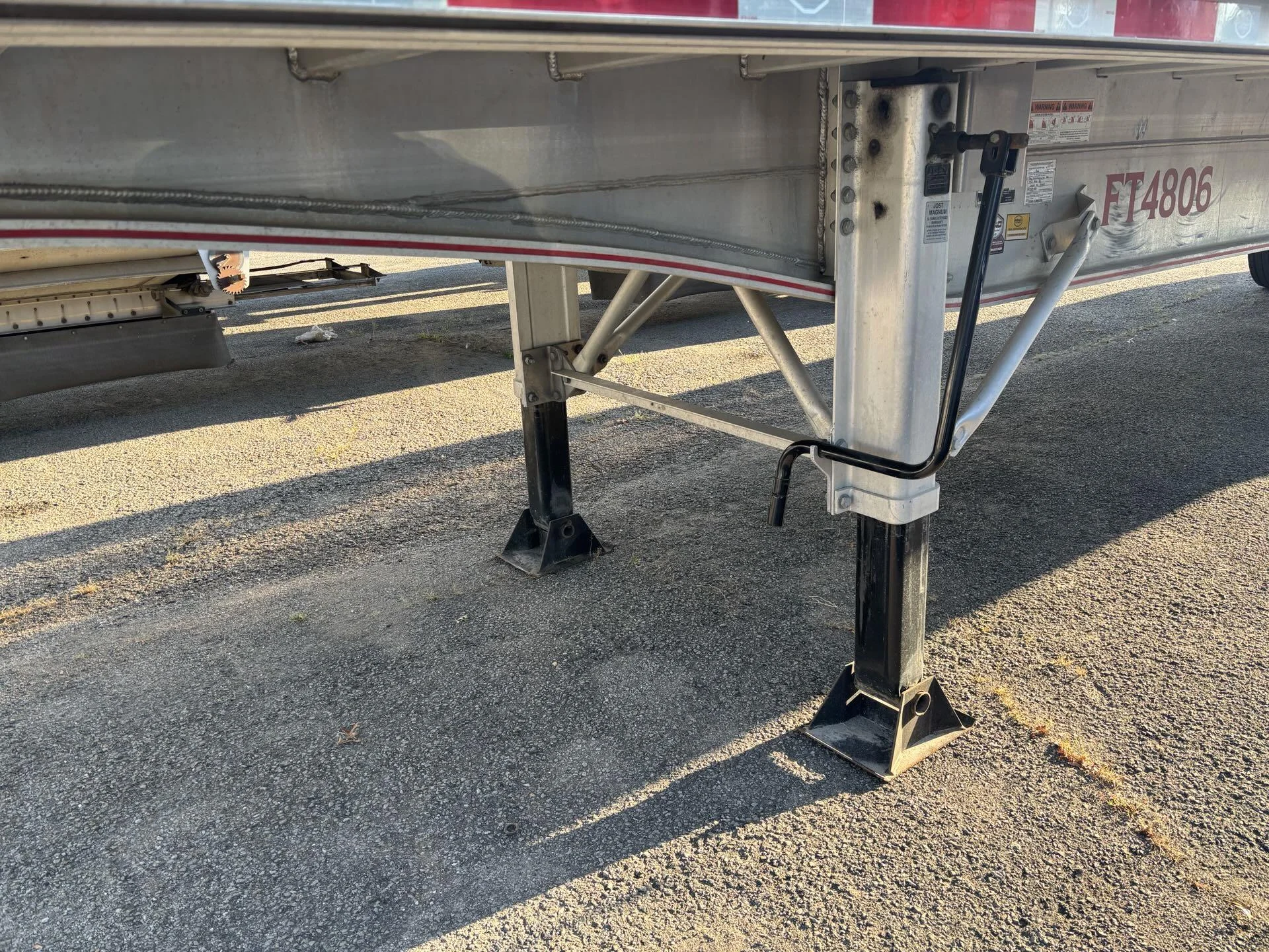 2023 MAC Trailer - image 3