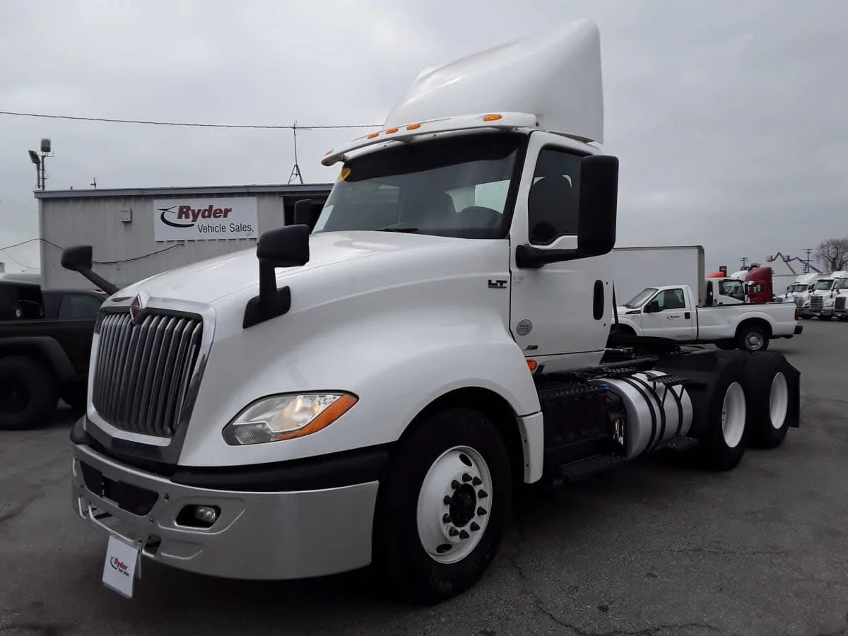 2019 International LT in Montebello, CA