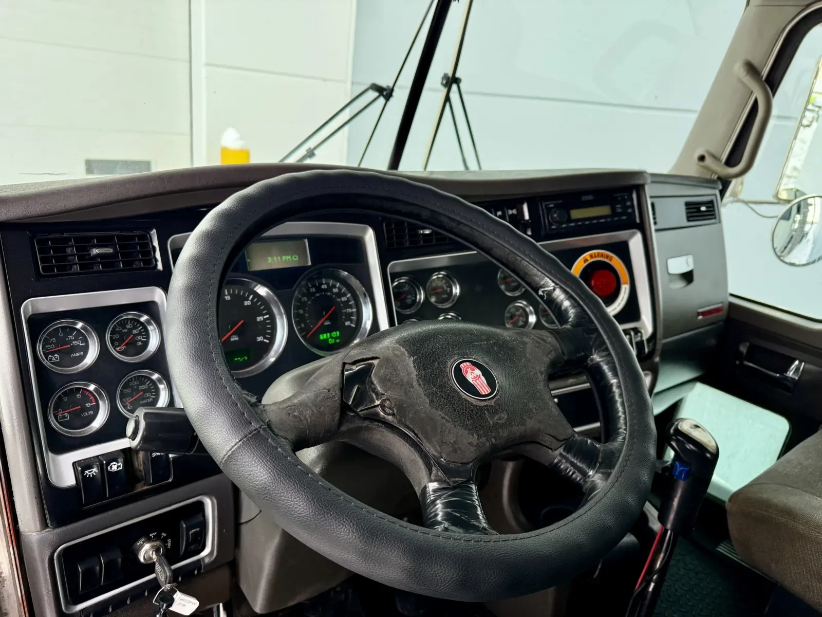 2009 Kenworth T800 in New Lenox, IL — photo 15