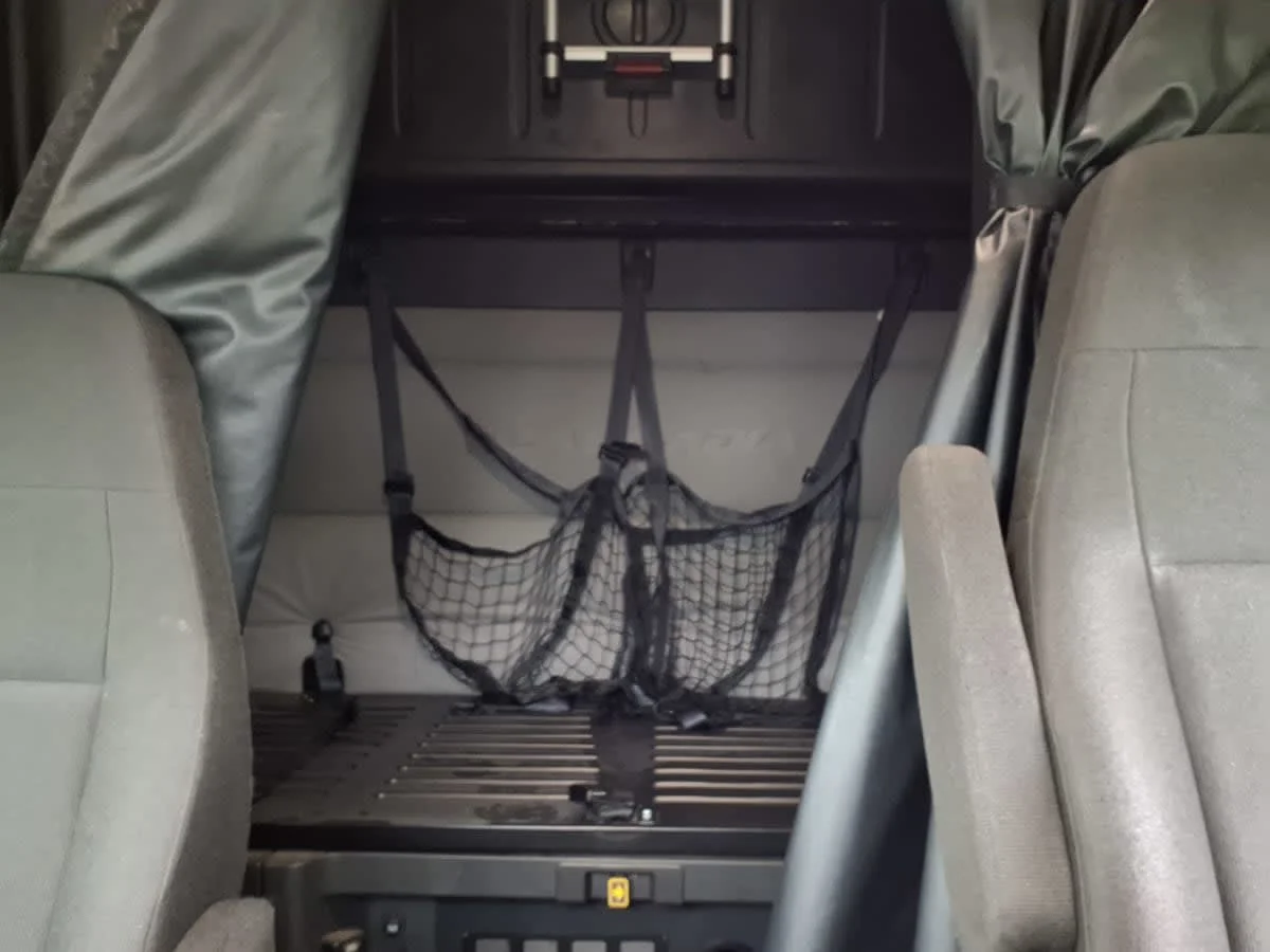 2020 Freightliner Cascadia in Houston, TX — photo 8