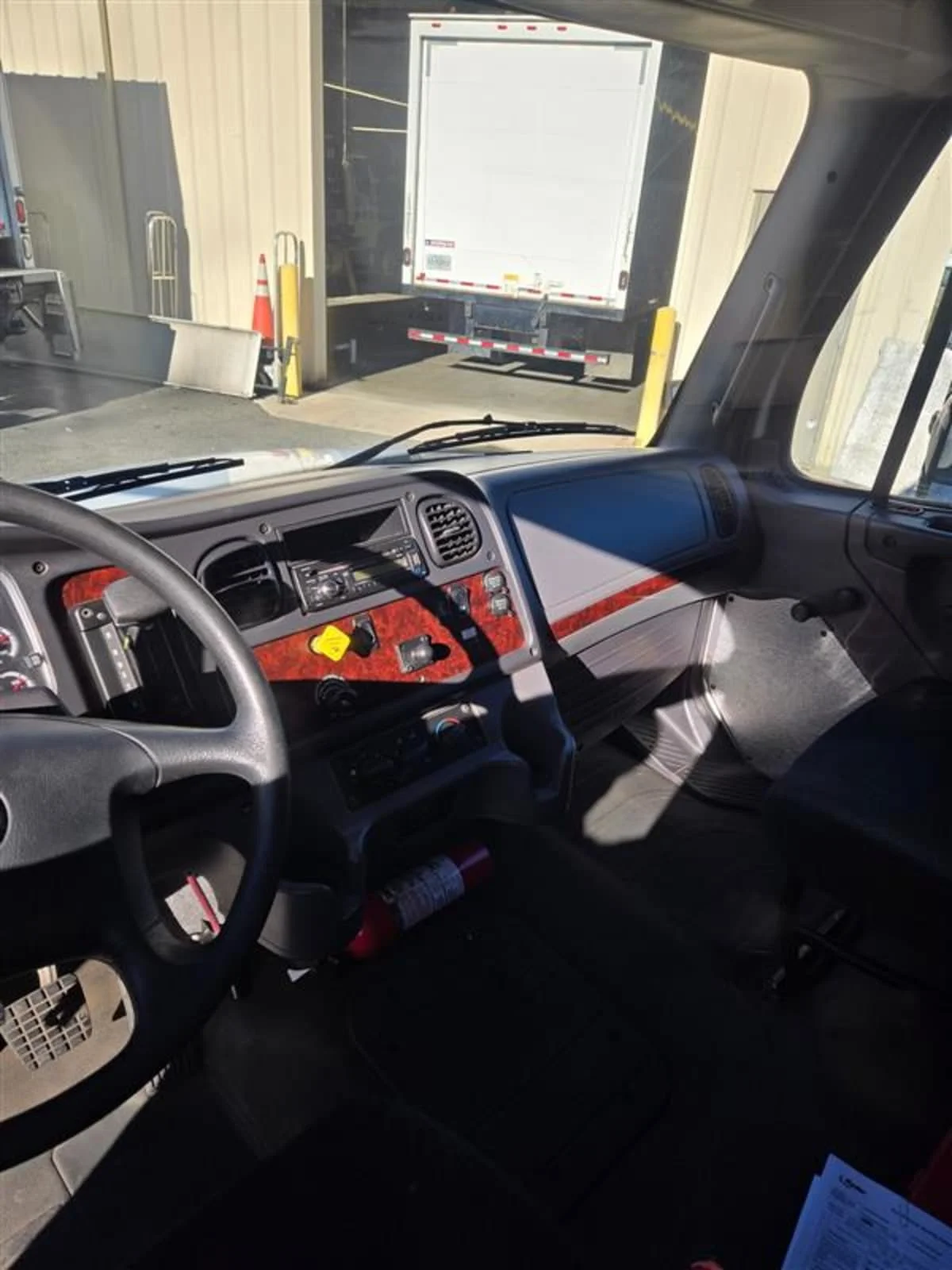 2020 Freightliner M2 106 in Ashland, VA — photo 8