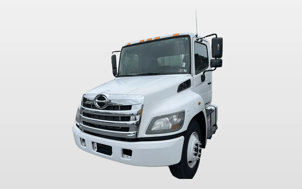 2018 Hino - image 1
