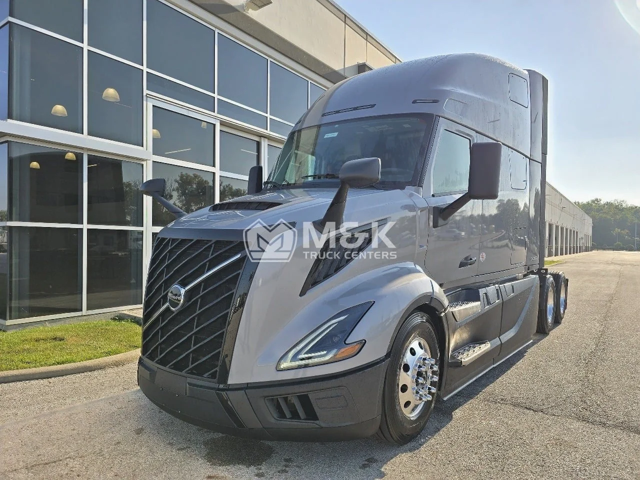 2026 Volvo VNL 860 in Toledo, OH