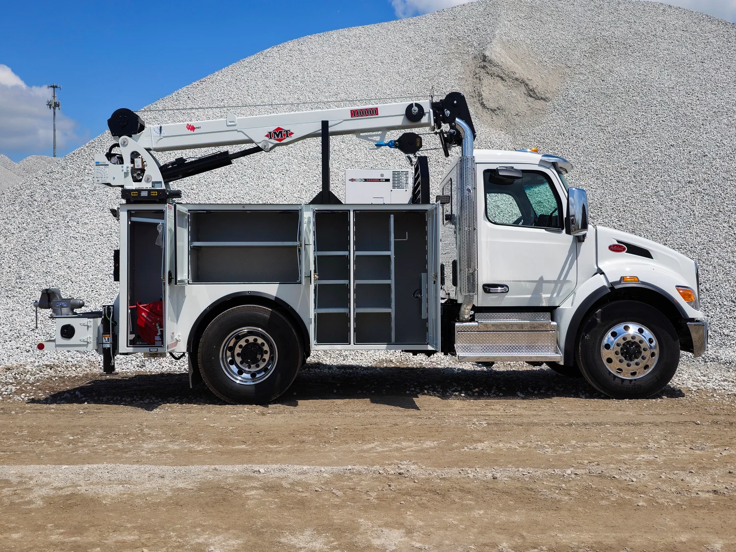 2025 Peterbilt 536 in Richmond, VA — photo 3
