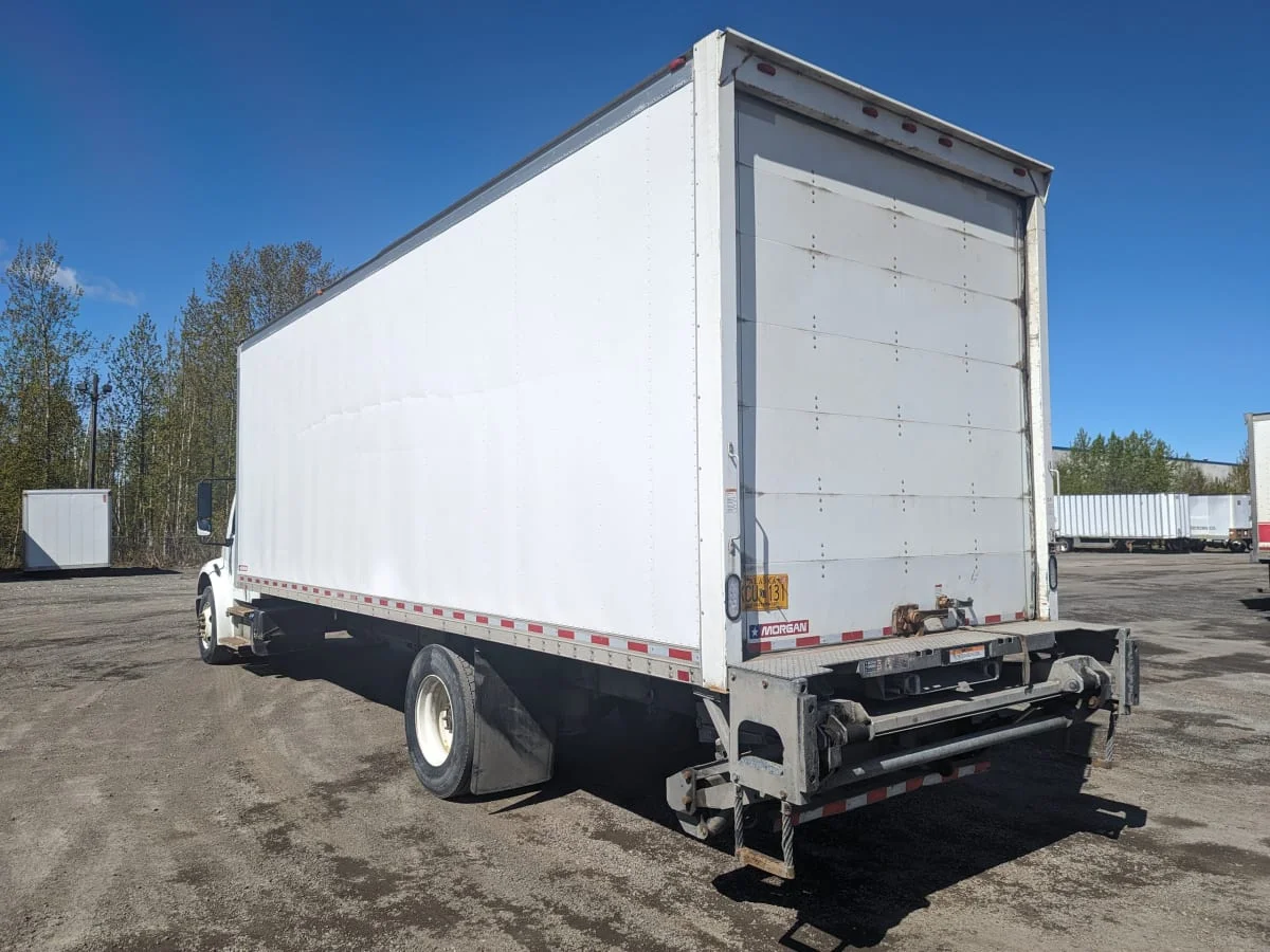 2016 Freightliner M2 106 in Anchorage, AK — photo 6