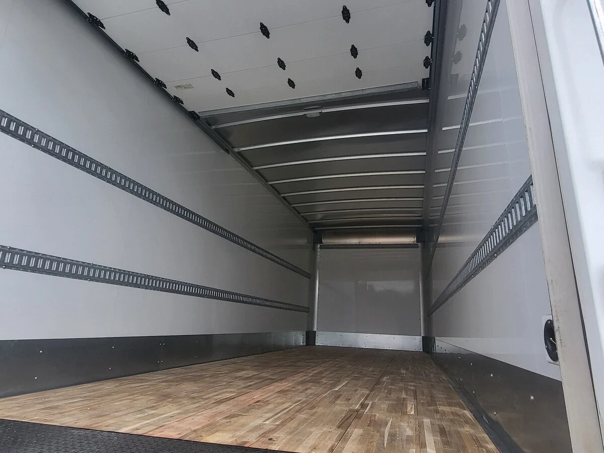 2025 International MV - image 22