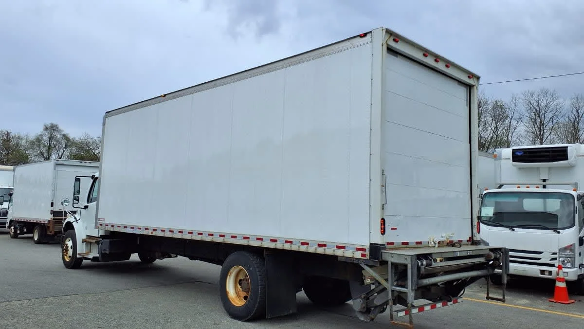 2019 Freightliner M2 106 in Salisbury, MA — photo 6