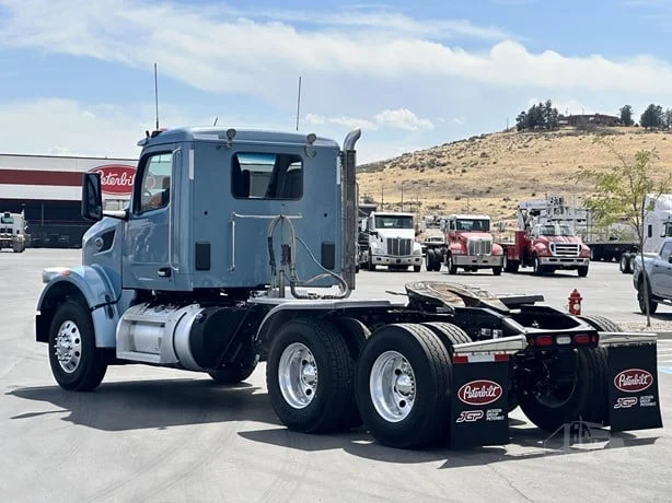 2023 Peterbilt 567 in Boise, ID — photo 3