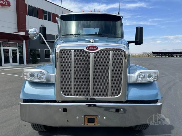 2023 Peterbilt 567 in Boise, ID — photo 10