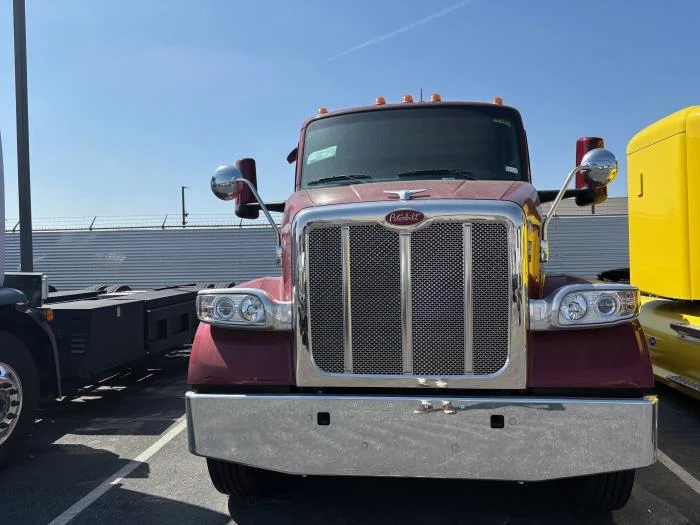 2024 Peterbilt 567 - image 3
