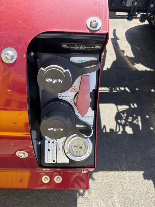 2024 Peterbilt 567 - image 8