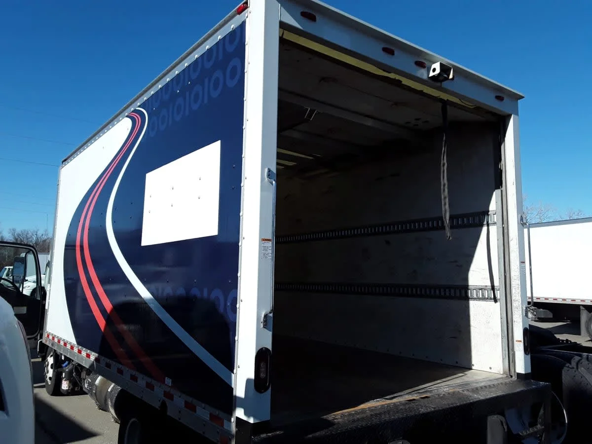 2020 Isuzu NPR - image 4