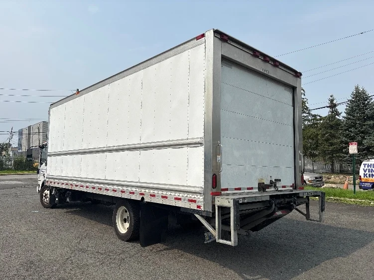 2020 Isuzu NRR in North Bergen, NJ — photo 6