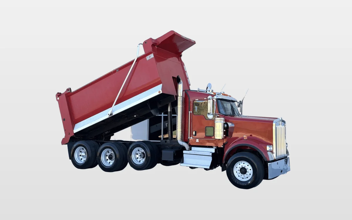 2021 Kenworth W900 - image 1