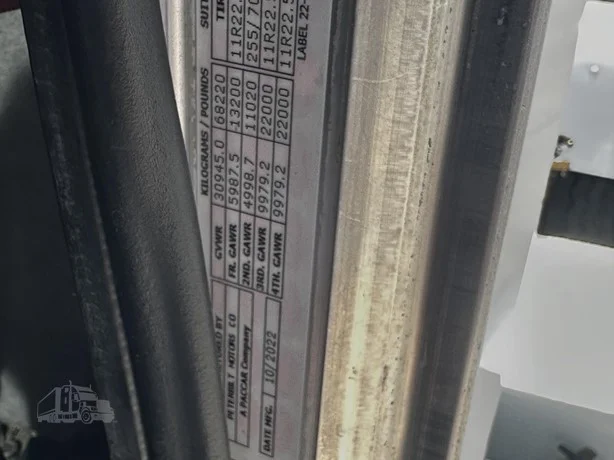 2023 Peterbilt 389 - image 26