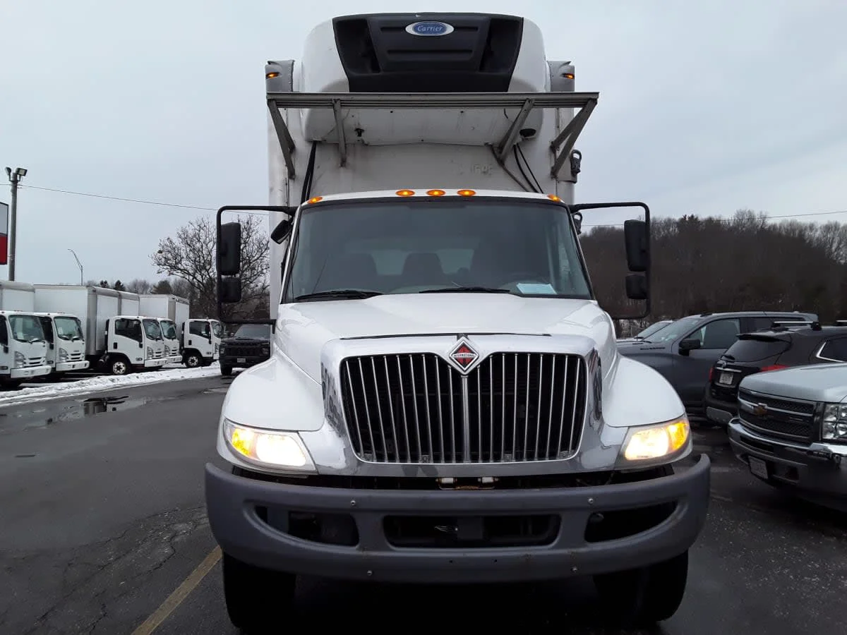 2019 International 4300 in Salisbury, MA — photo 2