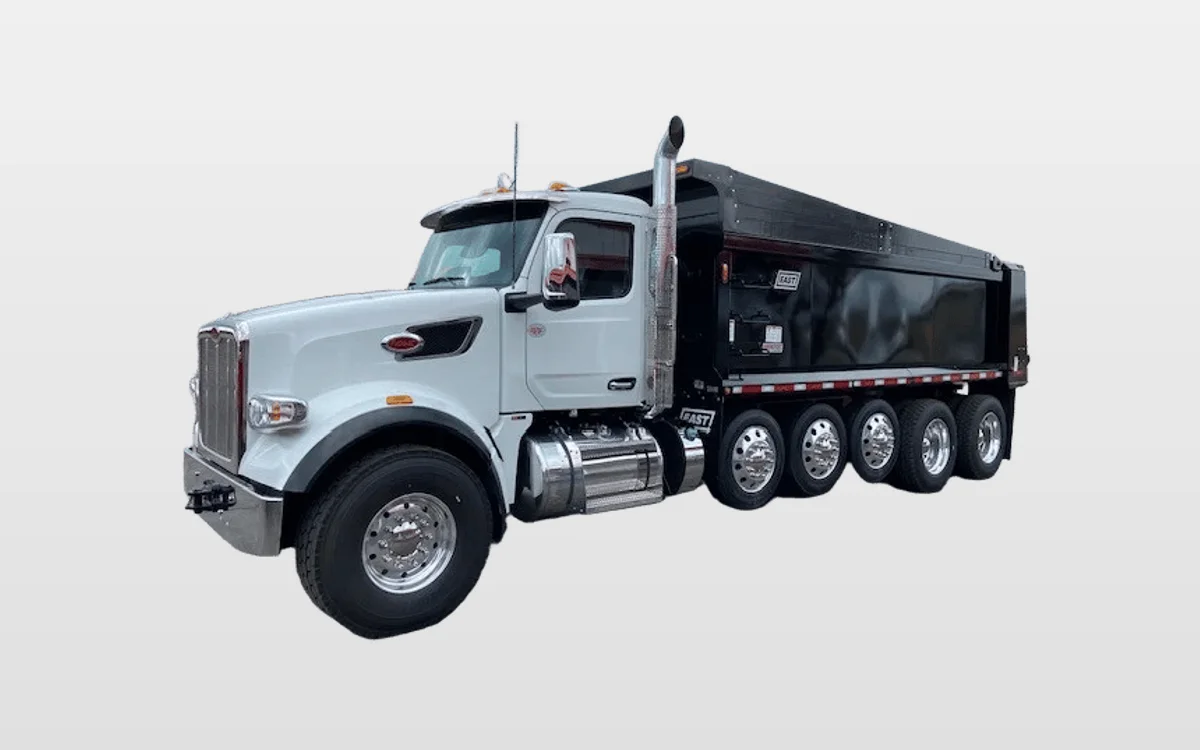 2026 Peterbilt 567 - image 1