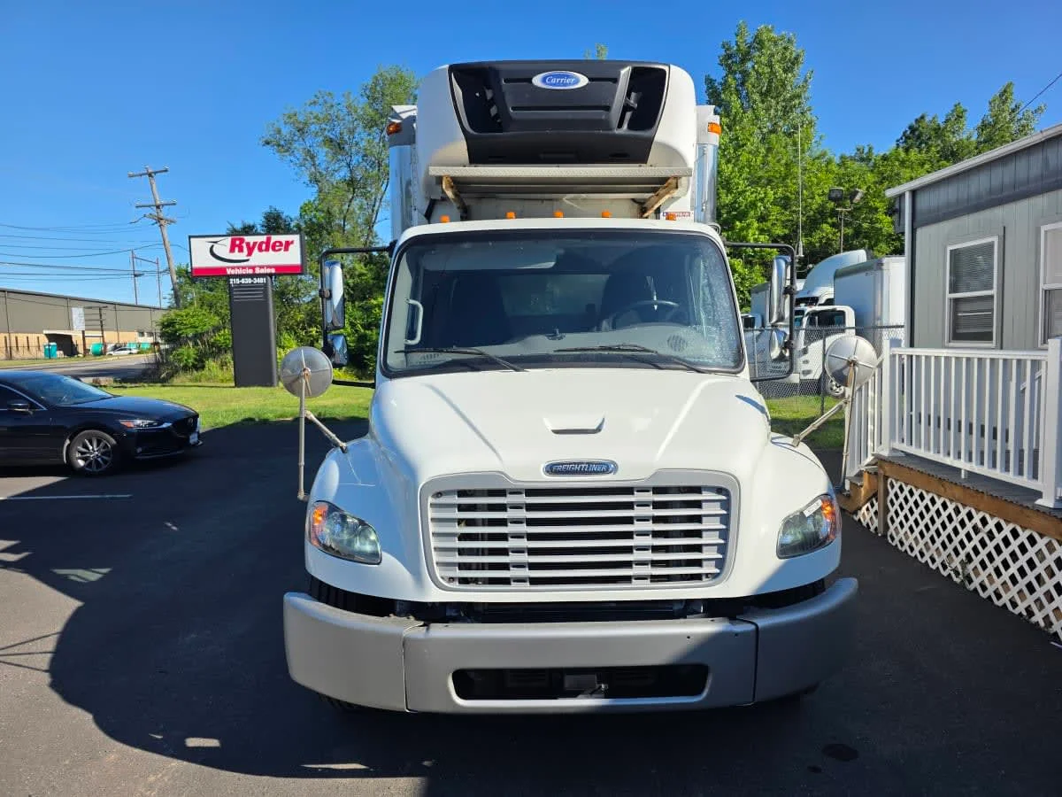 2019 Freightliner M2 106 in Bensalem, PA — photo 2