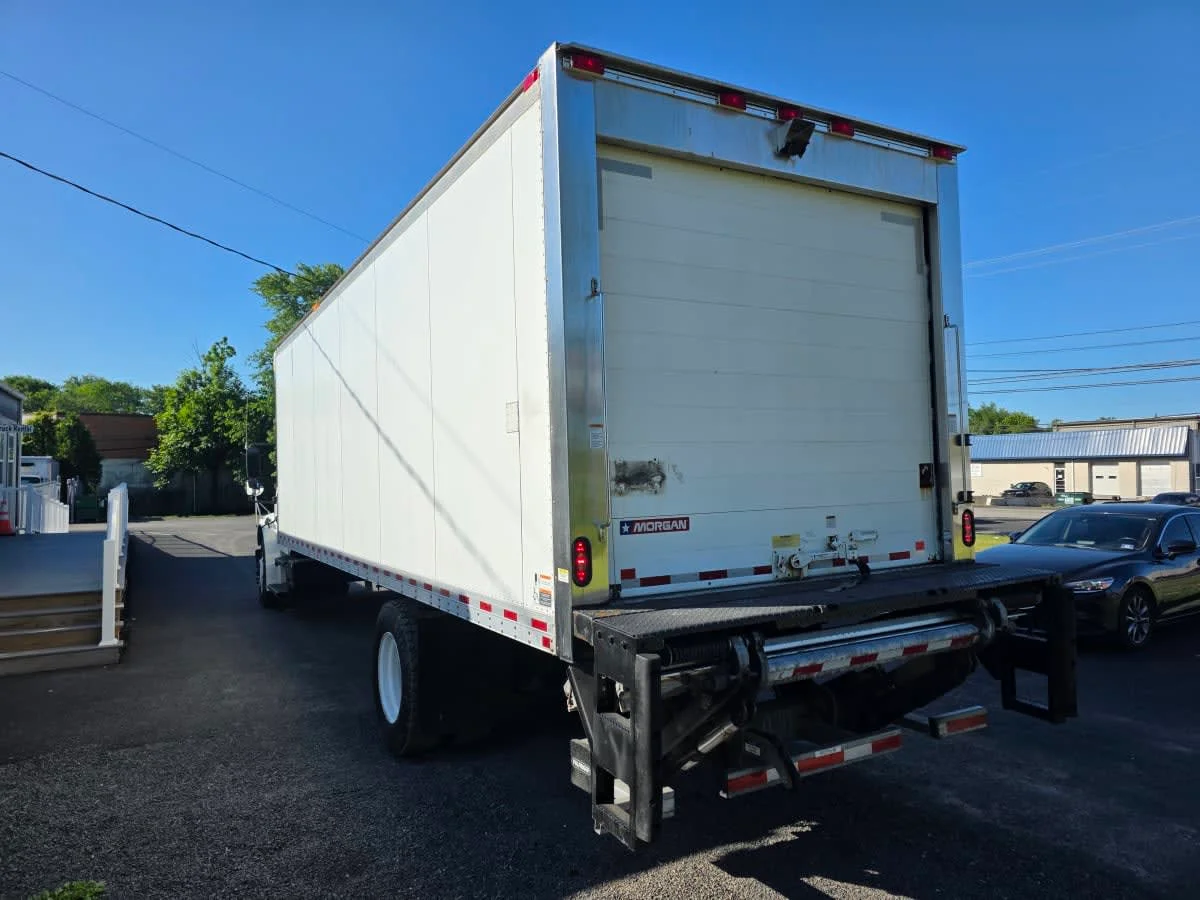 2019 Freightliner M2 106 in Bensalem, PA — photo 6