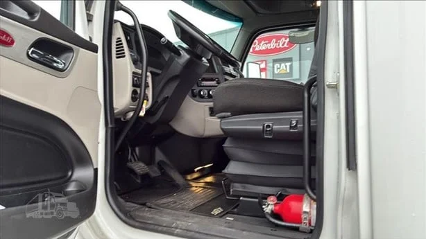 2024 Peterbilt 567 - image 18