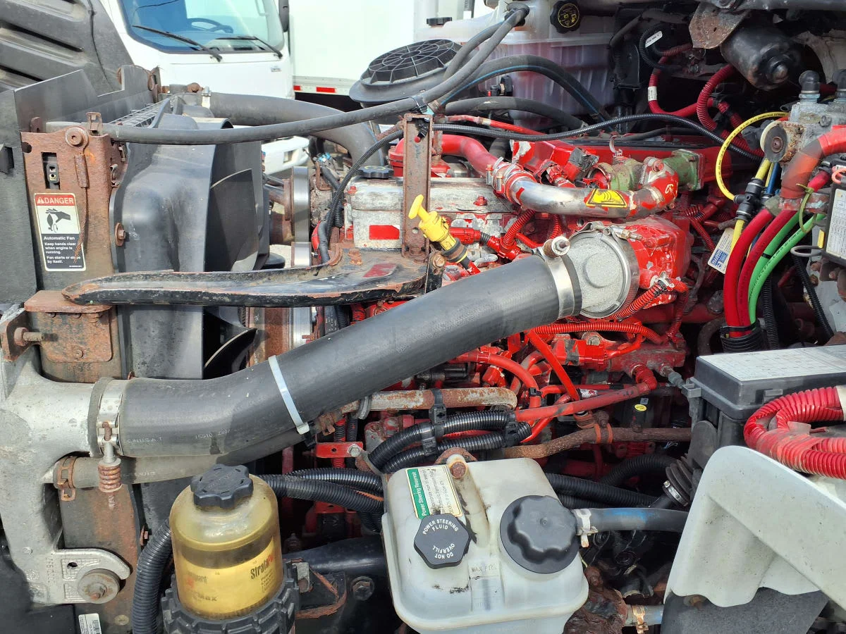 2016 Freightliner M2 106 - image 10