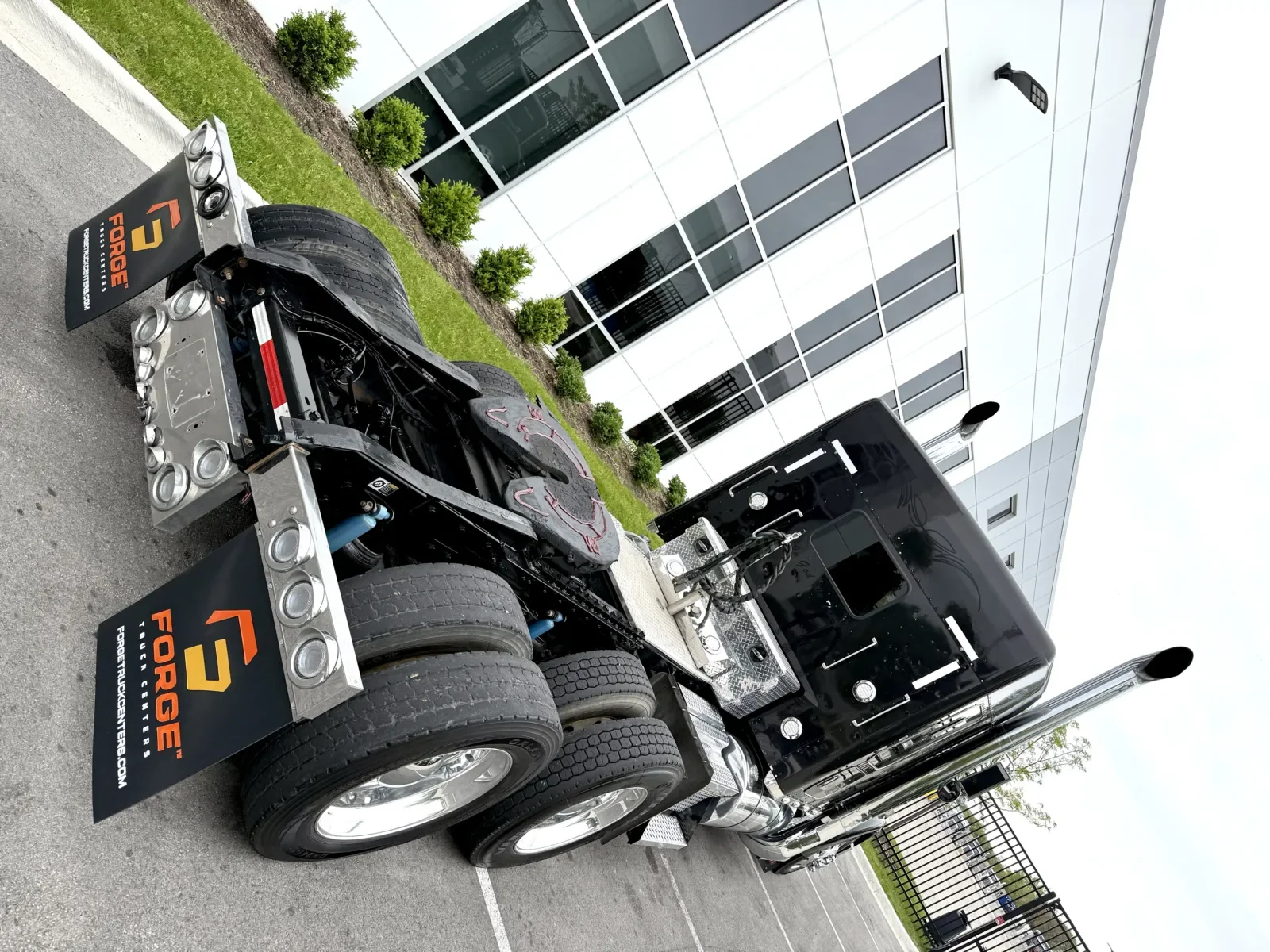 2016 Kenworth W900 in New Lenox, IL — photo 11