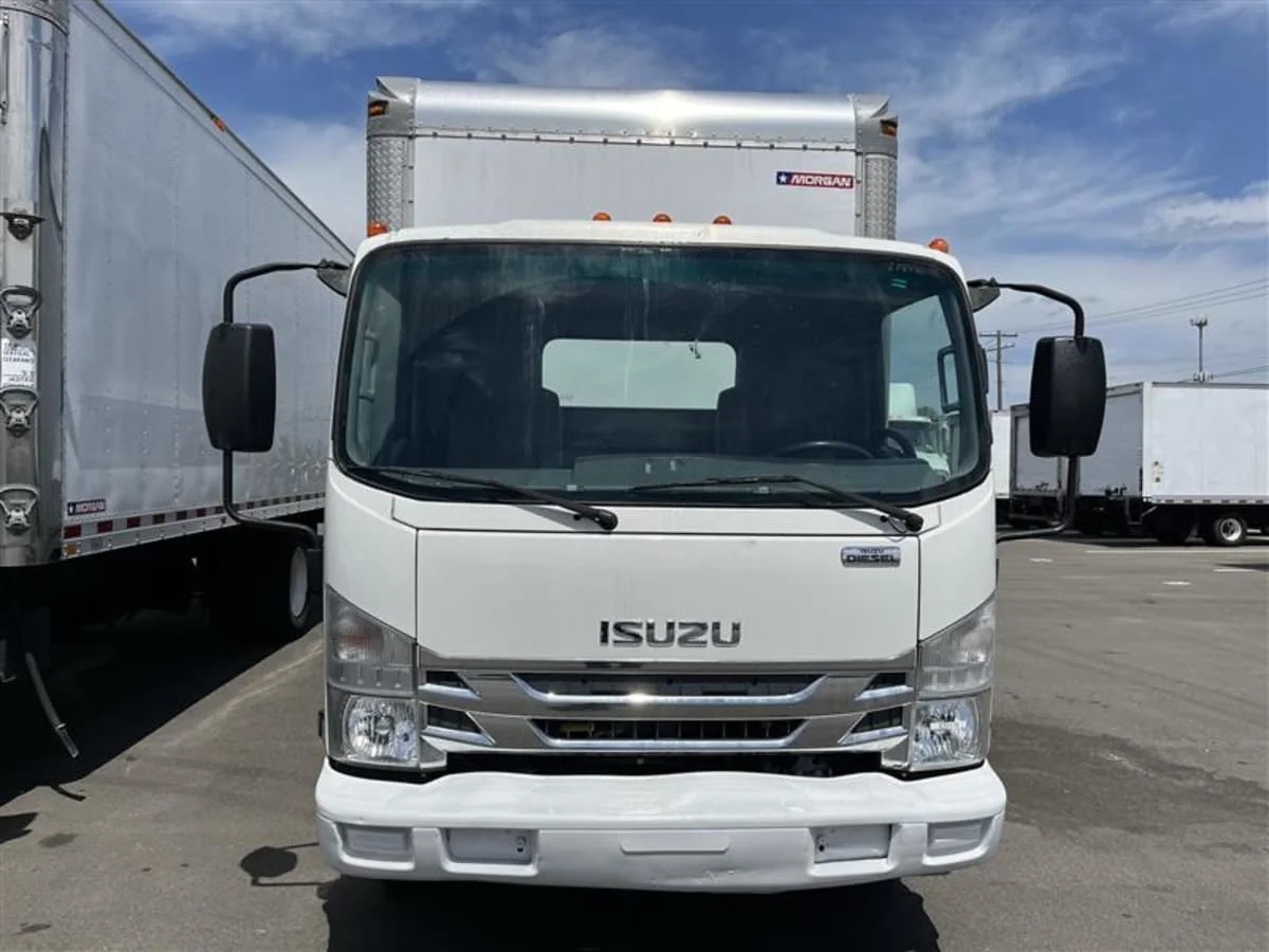 2019 Isuzu NRR - image 2