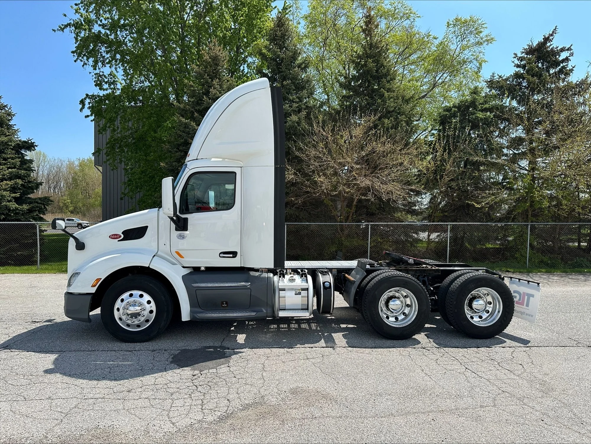 2021 Peterbilt 579 in Portland, OR — photo 5