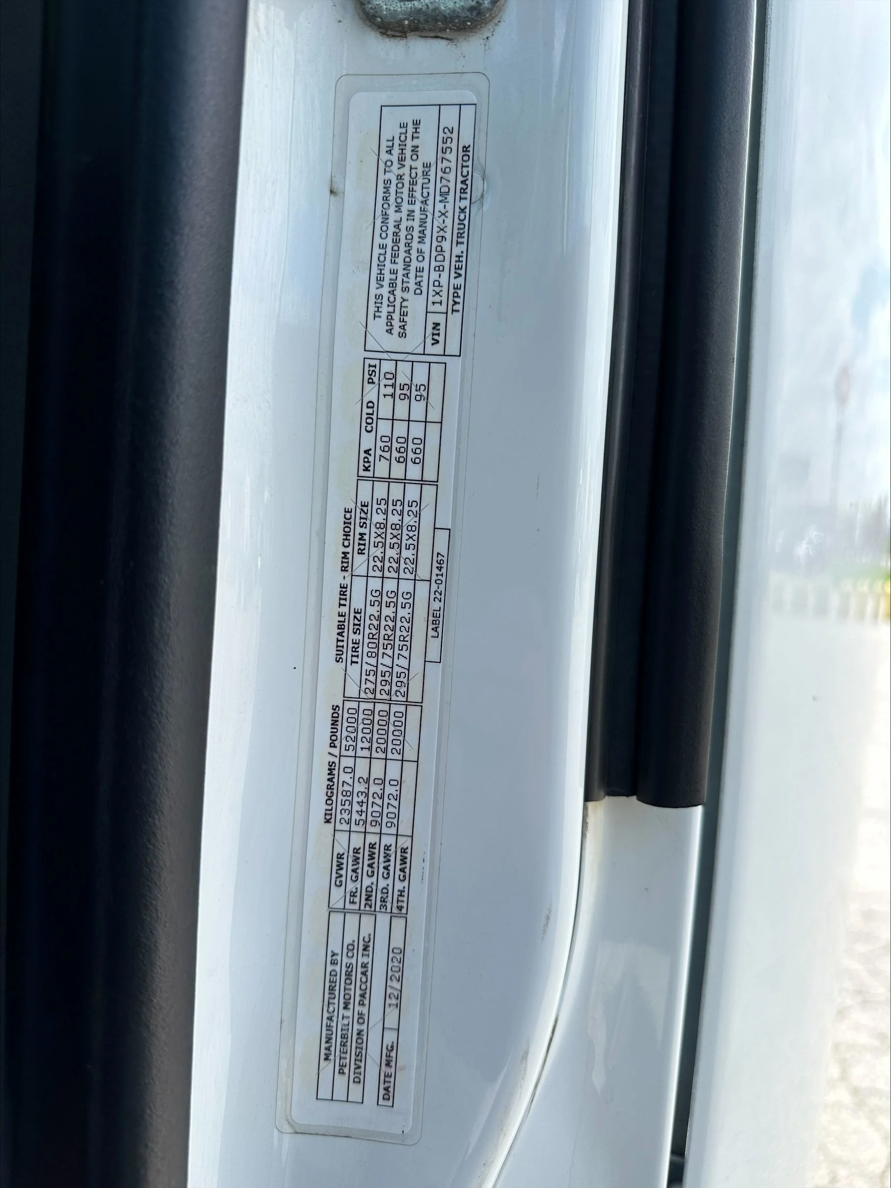 2021 Peterbilt 579 in Portland, OR — photo 6