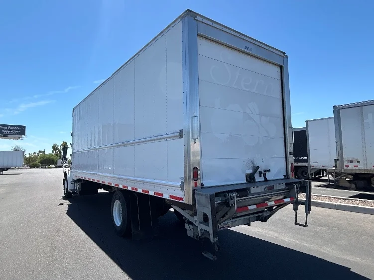 2020 Freightliner eM2 in Phoenix, AZ — photo 6