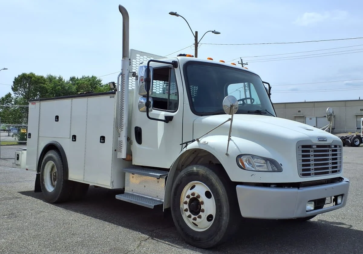 2020 Freightliner M2 106 in Memphis, TN — photo 3