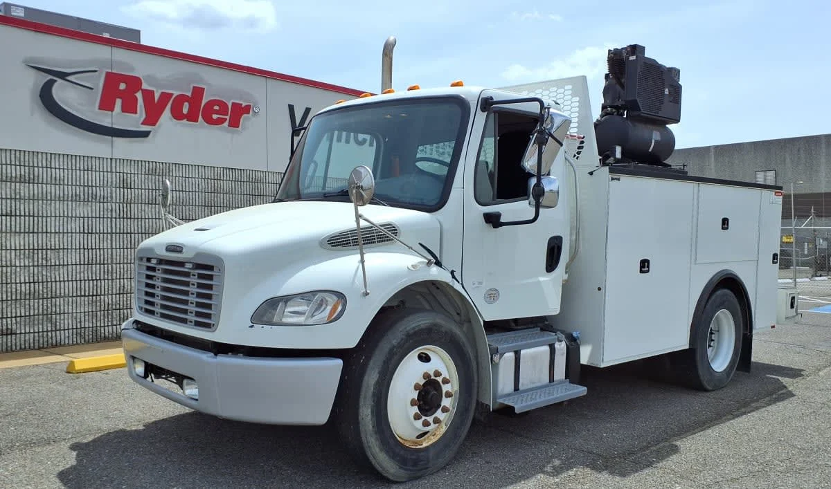 2020 Freightliner M2 106 in Memphis, TN