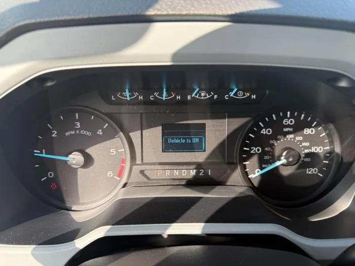 2027 Ford F-650 — photo 19