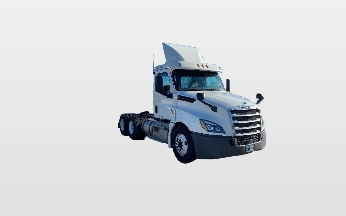 2019 Freightliner - image 1