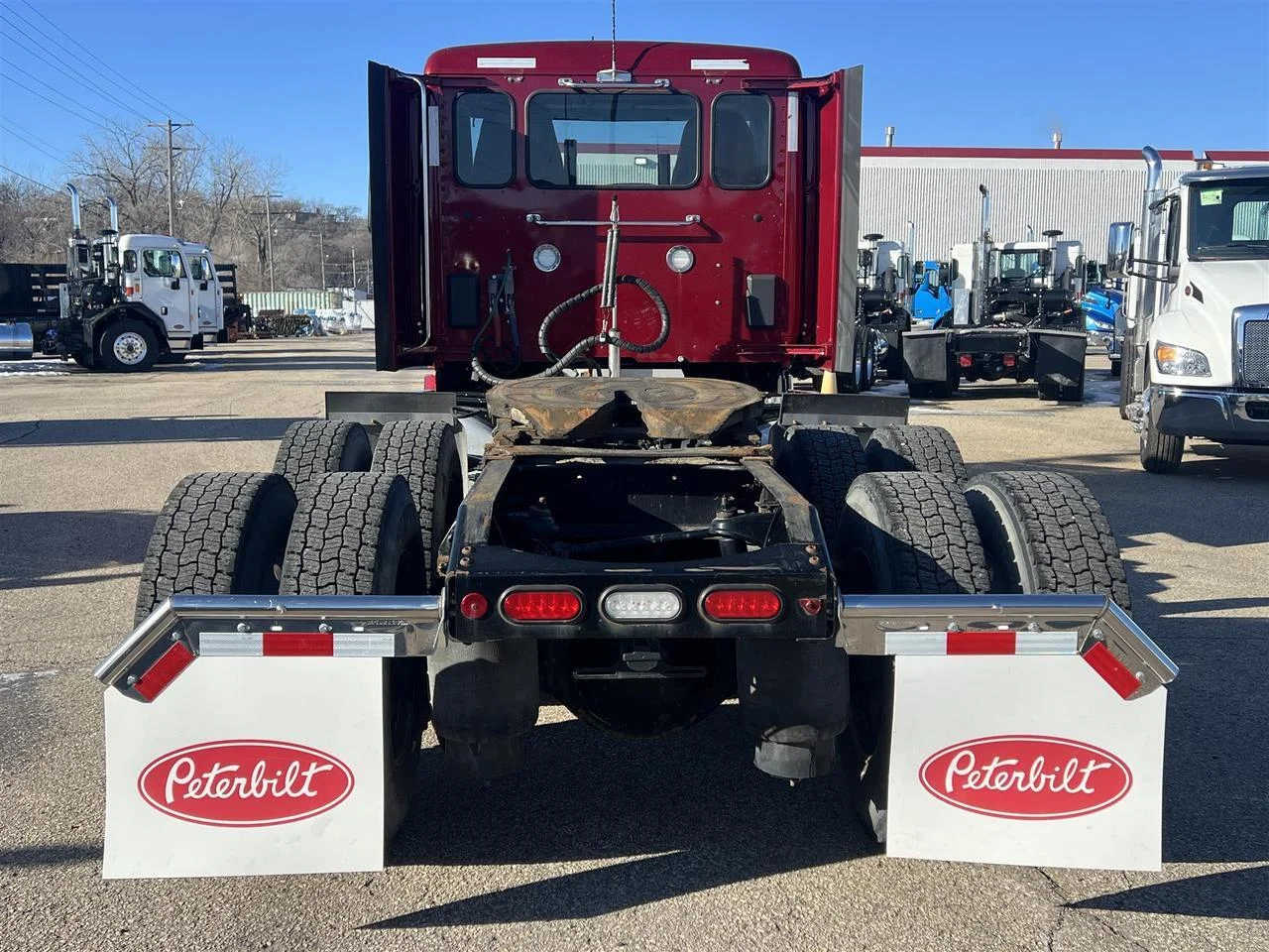 2022 Peterbilt 579 - image 7